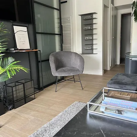 Appartement 2 Bedroom At Knokke-heist, Near Zeebrugge, Overlooking The *