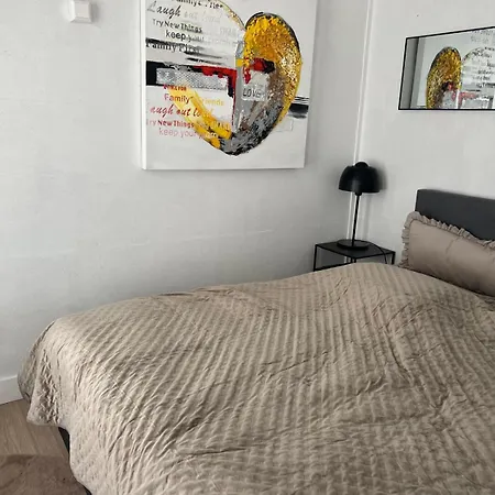 2 Bedroom At Knokke-heist, Near Zeebrugge, Overlooking The Apartman